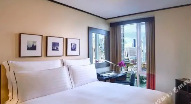 Люкс с 2 комнатами Conrad Bangkok Residences