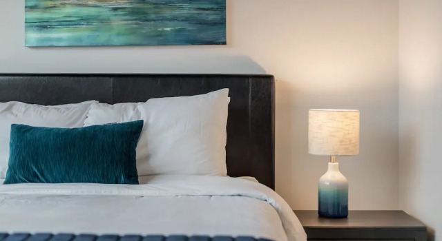Downtown Suites by Barsala, Забронировать Отель Отели Далласа 3 звезды, рядом с Концертный зал South Side, 3*