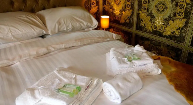 Deluxe 4 5 Bed Hot Tub Cinema Room 15, Забронировать Отель Отели Англии 3 звезды, 3*