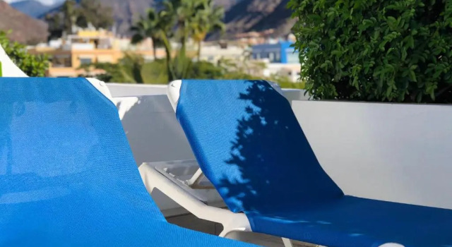Апартаменты Puerto de Mogan - Little Venecia Harbour Apt 324 with 40sqm rooftop terrace, Scandinavian interior - Gran Canaria