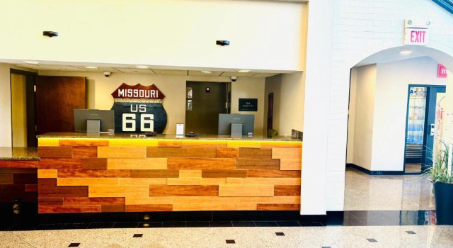 Heritage Inn & Suites St. Louis/Fenton, Trademark by Wyndham, Boek Hotel Fenton Missouri