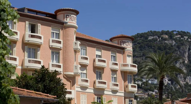 Трёхместный номер Standard с частичным видом на море Hôtel Le Provençal