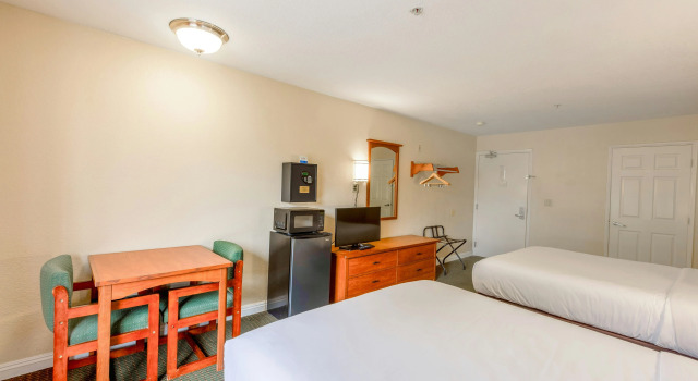 Hotel Avenida, San Clemente Beach