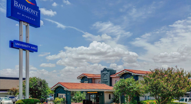 Baymont by Wyndham Austin University Area