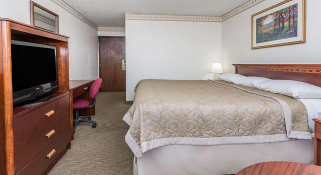 Двухместный номер Standard Super 8 by Wyndham Colorado Springs/Chestnut Street