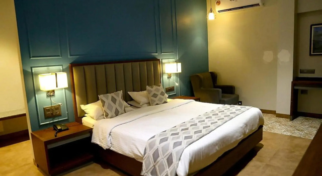 Hotel Ganapati Palace