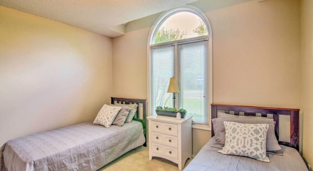 Коттедж Lubbock Home w/ Deck & Yard - 8 Miles to Ttu!