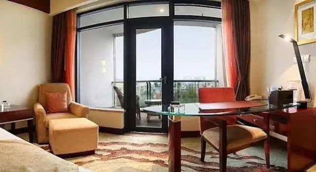 Jinke Grand Hotel - Chongqing, Book Hotel Hoteller i Yu Bei med pool, Swimmingpool