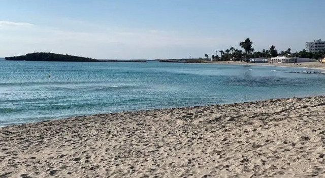 Narcissos 'Nissi Beach' apartment C3, Забронировать Апартаменты/квартира Отели Айия-Напа с парковкой, Парковка