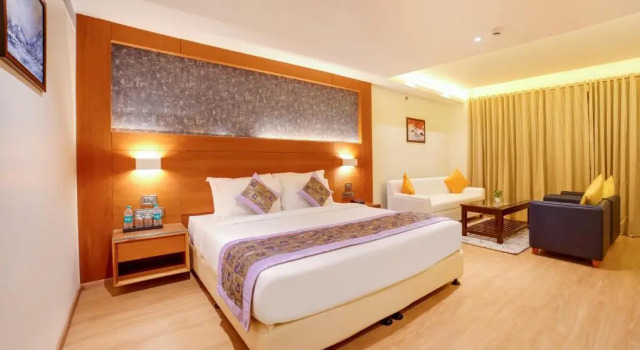 Номер Superior The Fern Residency Bhopal, Series by Marriott