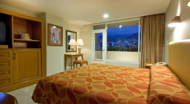 Двухместный номер Standard с видом на горы Krystal Beach Acapulco