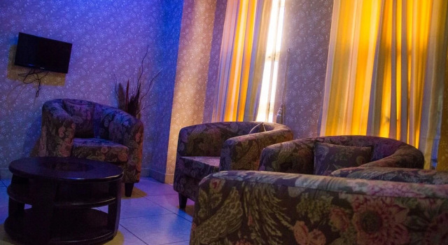 Люкс Royal Rita's Events and Suites