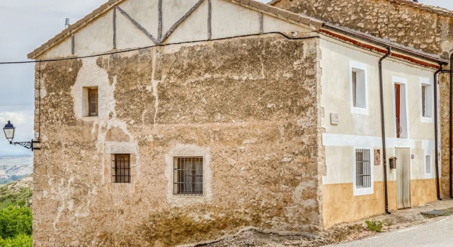 Traditional Cottage in Atauta near Traditional Winery, Забронировать Дом для отпуска Коттеджи Сория, Коттедж
