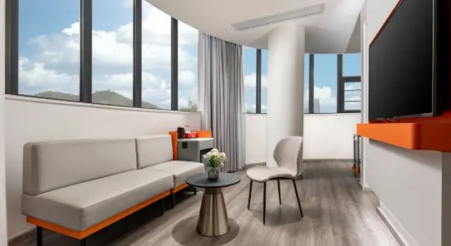 Полулюкс Deluxe ibis Dongguan Dongcheng