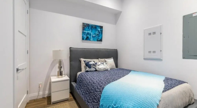 2BR 2 Storey Loft Free Parking Gym 6, Varaa Huoneisto Hamilton 