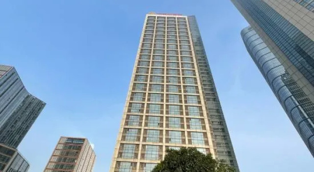 Explorer Riverview Suite Lodge（WUYI Square）, Rezerwuj Hotel Hotele w Changsha z parkingiem, w pobliżu Juzizhou Station, Parking