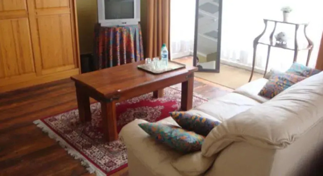 B&B Acacia, Забронировать Отель Гент Leiestreek, рядом с Graffiti Street