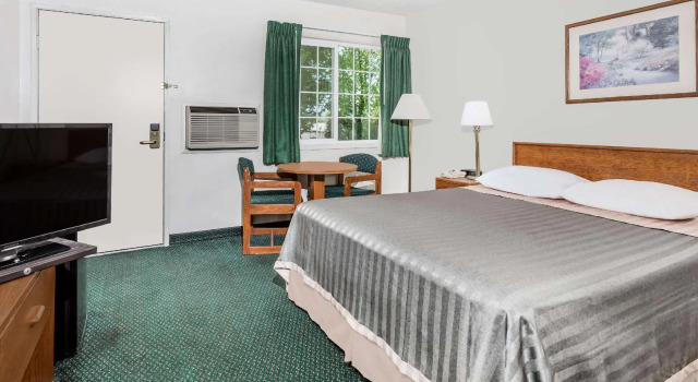 Двухместный номер Standard Travelodge by Wyndham Grants Pass