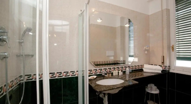 Трёхместный номер Standard Hotel Giulio Cesare