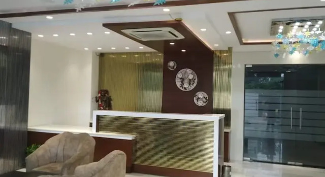 Hotel Sparsh by Clark’s collection