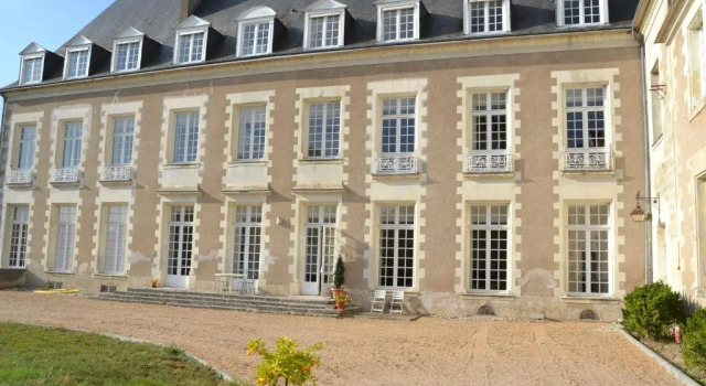 Château de Saint Ouen les Vignes