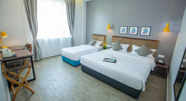 Трёхместный номер Family Bzz Hotel Skudai