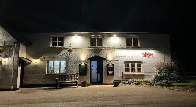 Red lion, Foglalás Szálloda Madley Egyesült Királyság