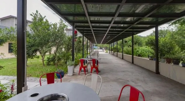 Lianhuaxi Homestay (Zhangjiajie High-Speed Railway West Station)
