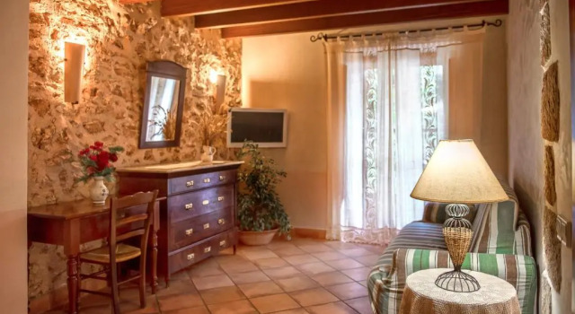 Номер Superior Agroturisme Fincahotel Can Bessol