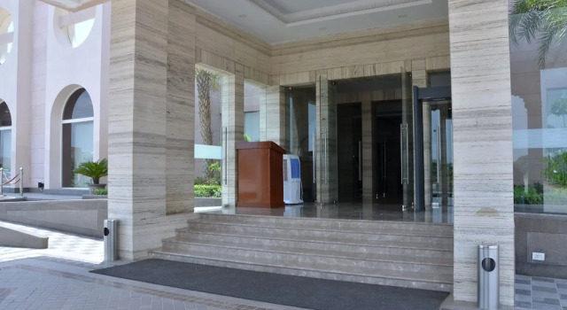 Golden Tulip Neemrana, Boek Hotel Behror 