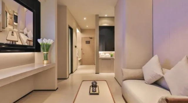 Люкс Comfort Dingshiju Crystal Hotel (Hongqiao Railway Station National Convention and Exhibition Center)