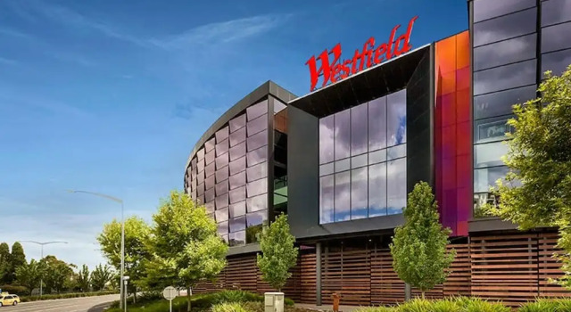 Doncaster Westfield Airbnb Shared House, Rezerwuj Hotel Doncaster Melbourne, w pobliżu Westfield Doncaster
