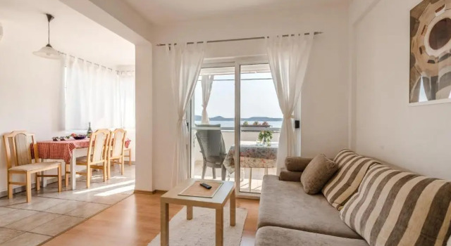 Апартаменты c 1 комнатой с балконом и с видом на море Guest House Ero