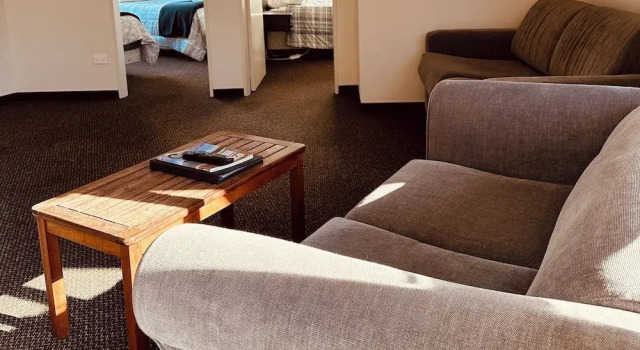 Люкс с 2 комнатами Cherylea Motel