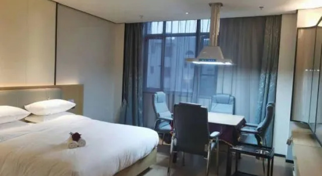Люкс Earl Family Hotel (Feidong Xingguang International)