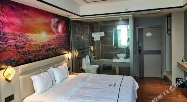 Tianyue Four Seasons Hotel, Boek Hotel Hotels in Guangdong met zwembad, Zwembad