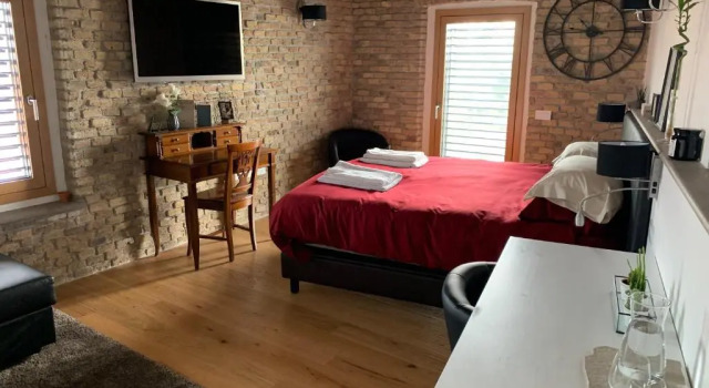 B&B La Corte Dei Vizi, Book Bed and Breakfast Hoteller i Friuli Venezia Giulia med parkering, Parkering