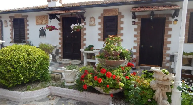 House 7 With 2 Bedrooms In The Countryside Of Rome, Забронировать Отель Отели Лацио с бассейном, Бассейн