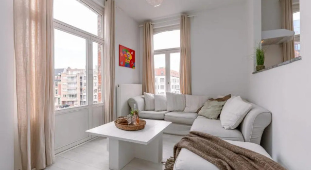 Коттедж Villa Charlemagne - Imposing town house with parking near the beach
