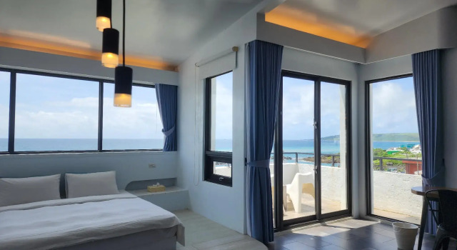 Whilom SeaShoreHotel
