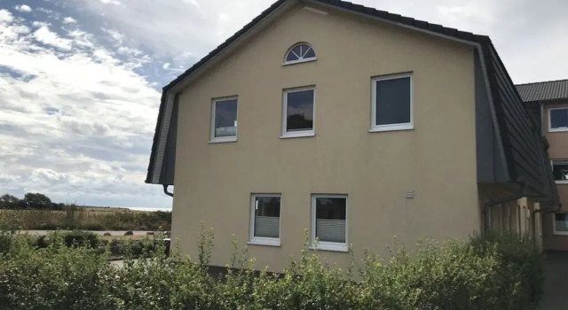 Holiday Home Lilly Comfortable Vacation Home, Varaa Huoneisto Hotellit Fehmarn pysäköinnillä, Pysäköinti