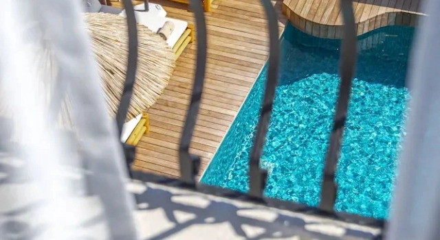 Номер Comfort с видом на бассейн Sol De Verano Boutique Hotel