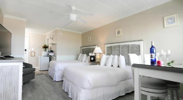 Marquis De Lafayette, Rezerwuj Hotel Hotele w New Jersey z basenem, Basen