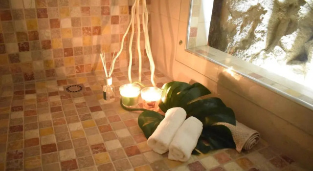 Трёхместный номер Standard с балконом Cento Tari Guest House