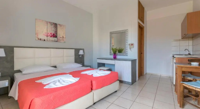 Студия Deluxe Maria Hotel Sisi