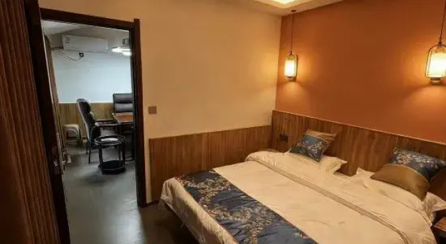 Люкс Half Moon Lake Guesthouse