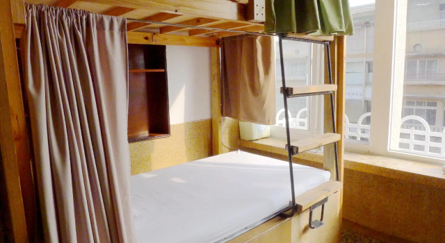 Кровать в общем номере (женский номер) Fuqi Hostel - Yuanqi