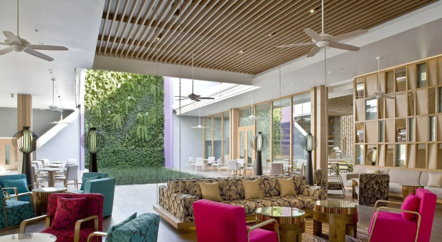 Holiday Inn Express Phuket Patong Beach Central by IHG
