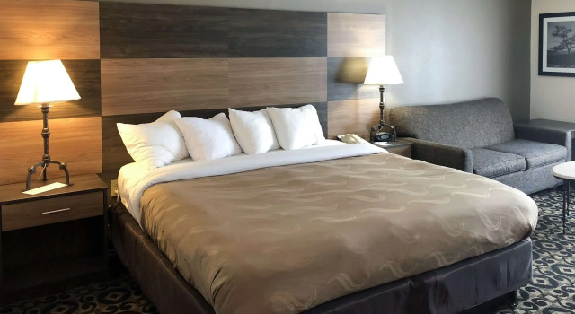 Двухместный номер Standard Quality Inn & Suites Boone - University Area