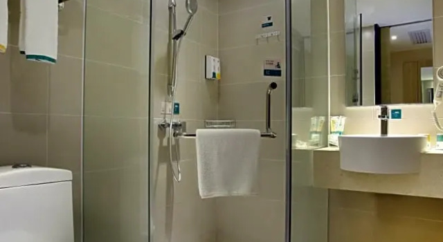 Люкс City Comfort Inn Guangzhou Jiaokou Coach Station